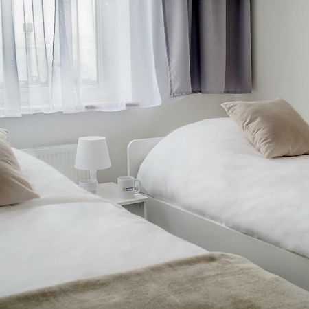 Apartament Poniatowskiego - Komfortowe Noclegi ピアセチュノ エクステリア 写真